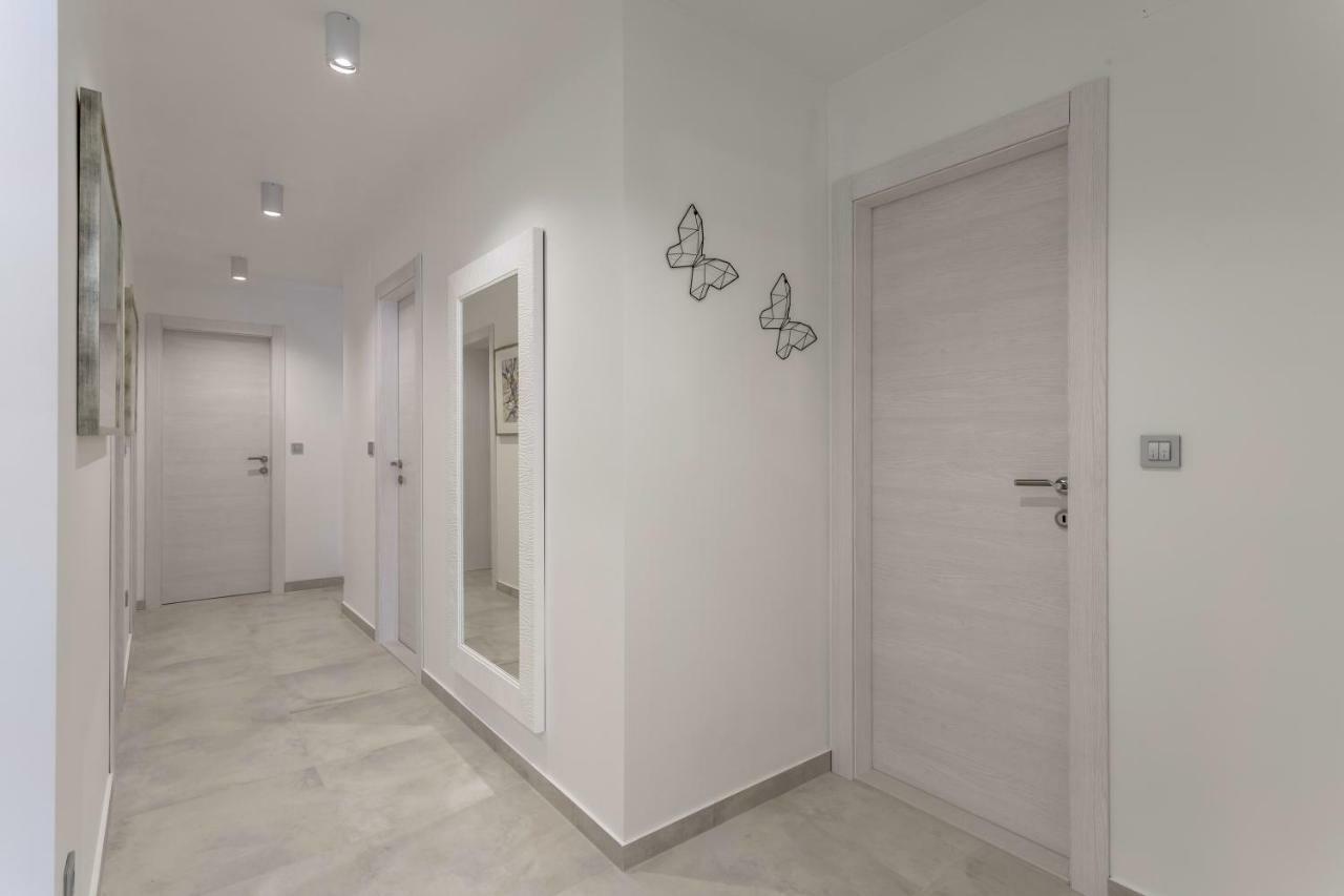 Villa Ema Kastela With Private Heated Pool Exterior foto