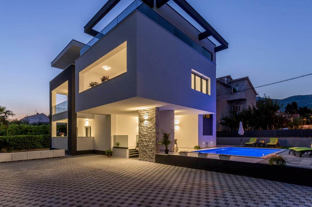 Villa Ema Kastela With Private Heated Pool Exterior foto